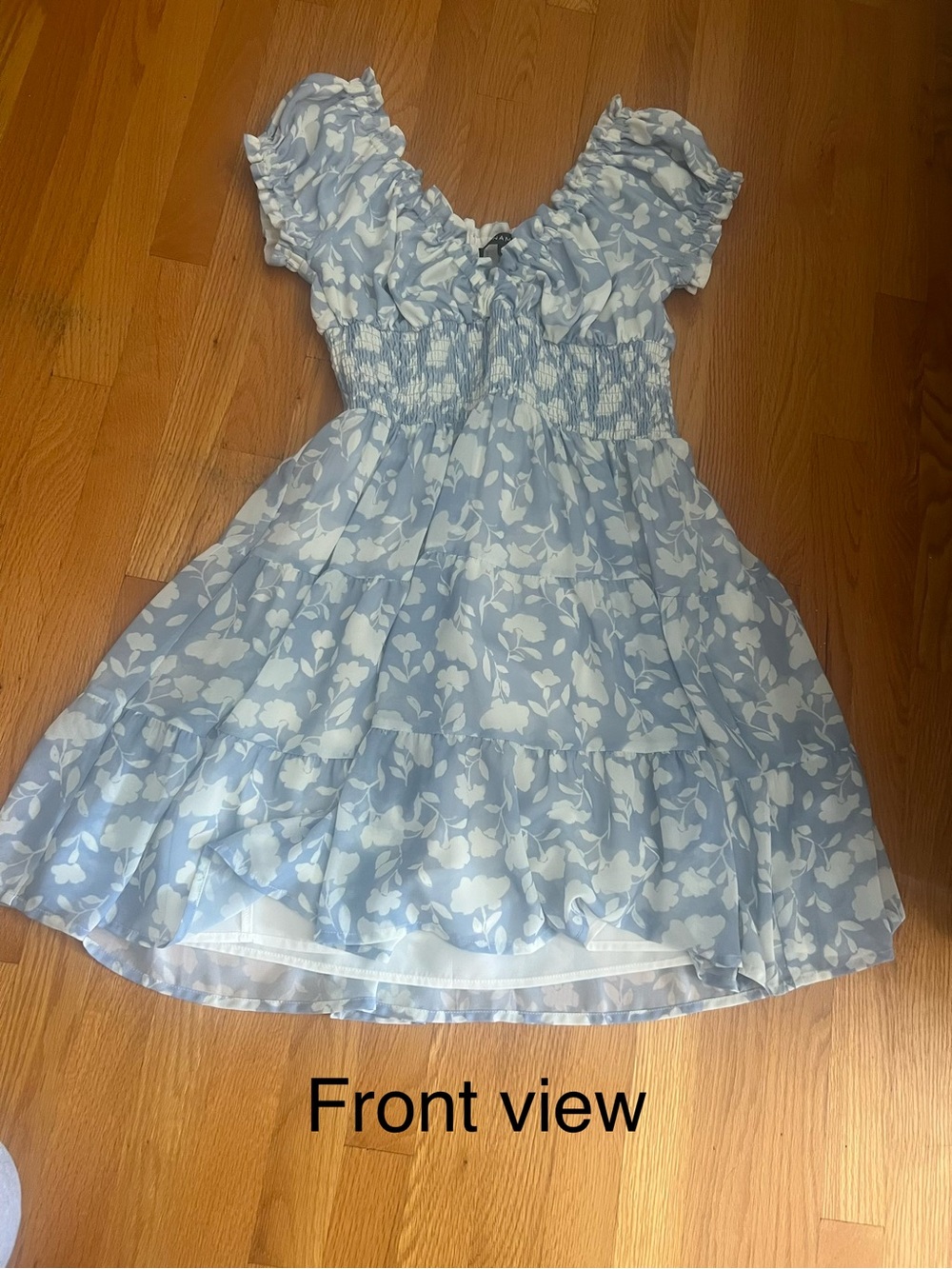 DYNAMITE Blue Floral Ruffled Smocked Dress for petite ladies or teens